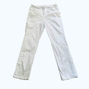 Style & Co White Denim Straight Leg Hi-Rise Jeans Size 10